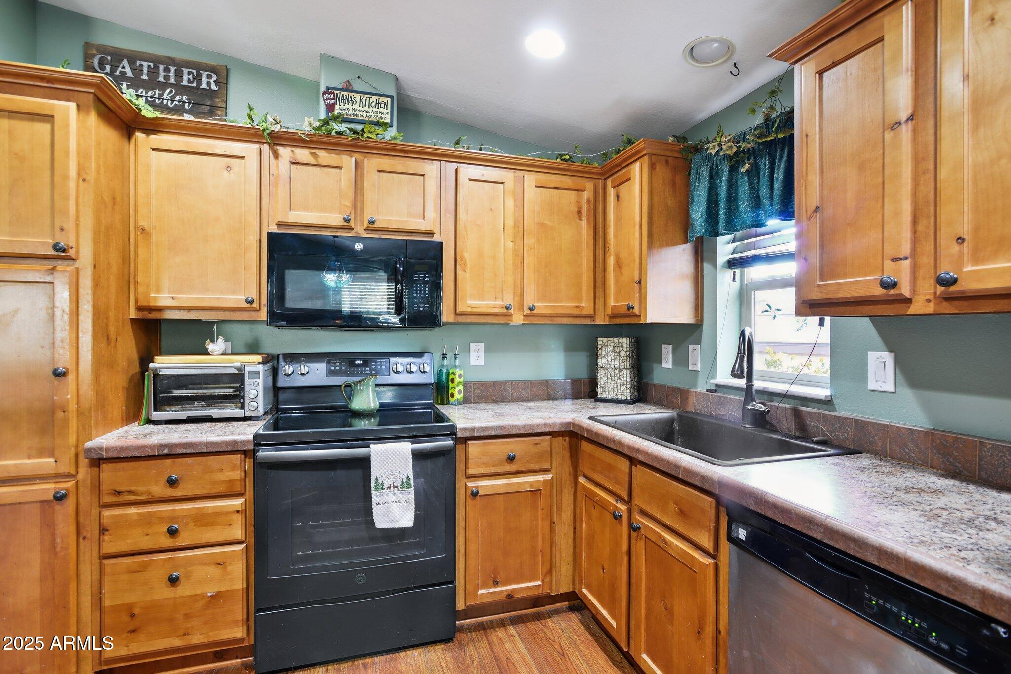 1220 Caribou Road Munds Park, AZ 86017 - Photo 13 of 42 10-web-or-mls-1220-caribou-rd