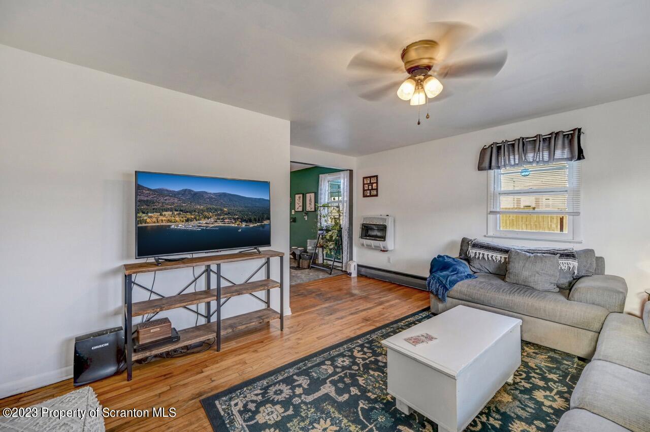 1311 Mt Cobb Road Lake Ariel, PA 18436 - Photo 7 of 42 Gallery Image 7