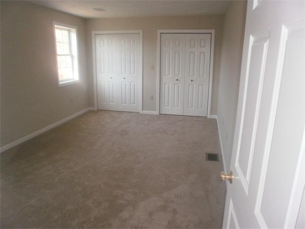 7 Beaver Path Wareham, MA 02576 - Photo 17 of 21 an empty room with windows