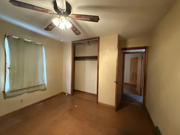 $211,000 | 216 East Illinois Avenue, Aurora, IL 60505