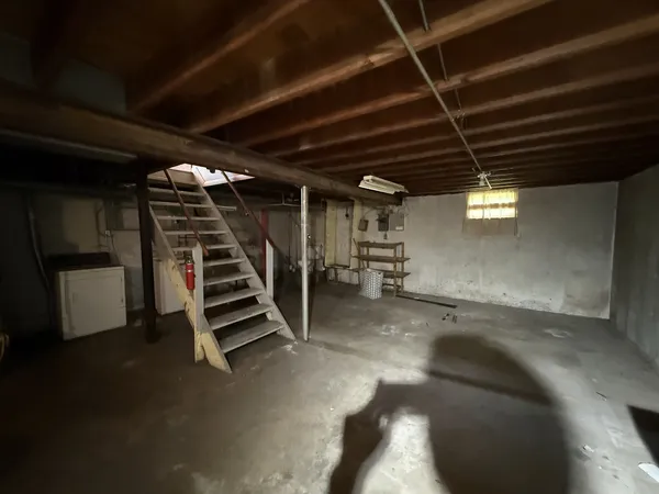 $211,000 | 216 East Illinois Avenue, Aurora, IL 60505