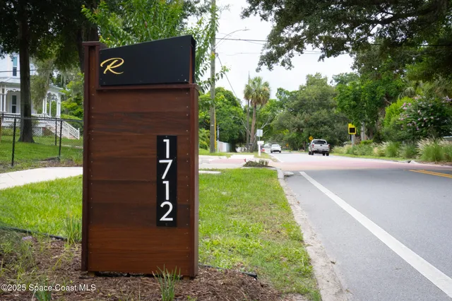 $2,650 | 1712 Pineapple Avenue, Melbourne, FL 32935