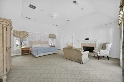 $4,375,000 | 1862 Muttontown Road, Syosset, NY 11791