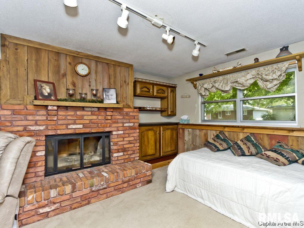 56 Amherst Drive Springfield, IL 62702 - Photo 24 of 29