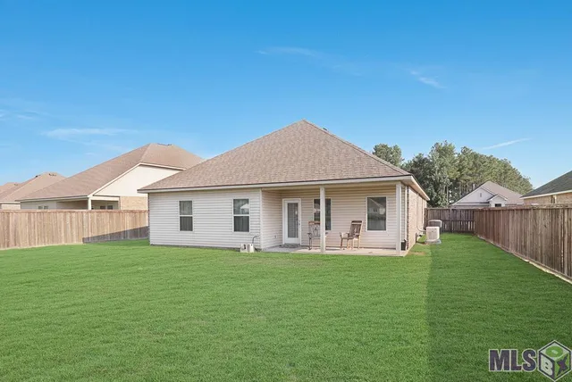 $275,000 | 13800 Wincrest Drive, Walker, LA 70785