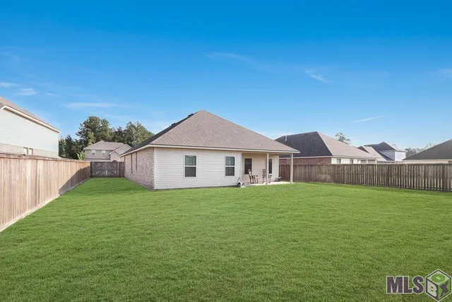 $275,000 | 13800 Wincrest Drive, Walker, LA 70785