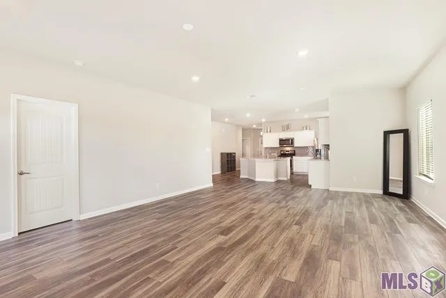 $275,000 | 13800 Wincrest Drive, Walker, LA 70785