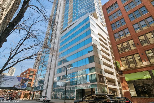 $535,000 | 303 West Ohio Street, Unit 1407, Chicago, IL 60654