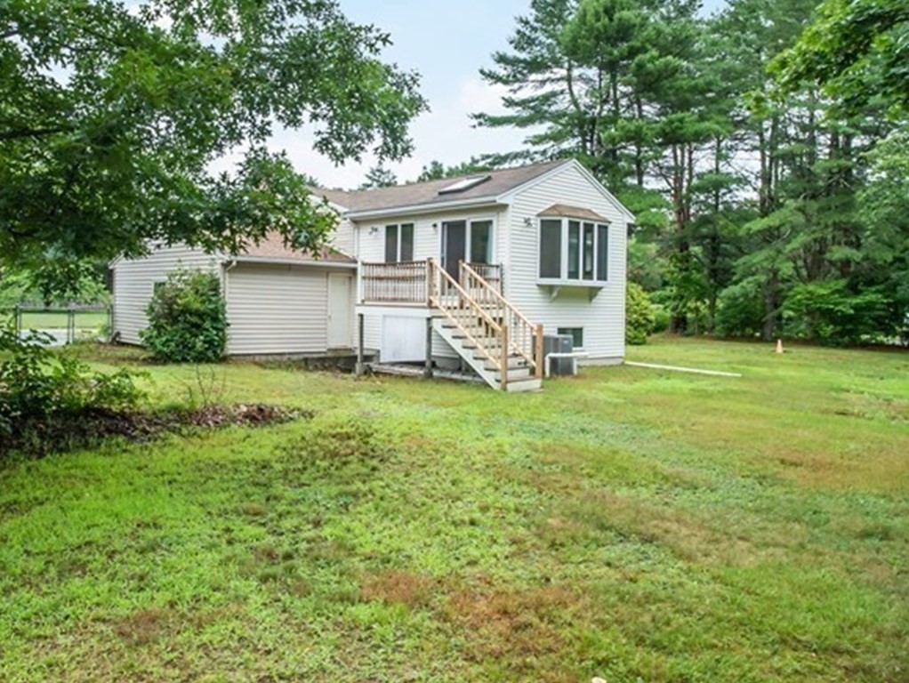 63 Massasoit Lane Hanover, MA 02339 - Photo 27 of 30