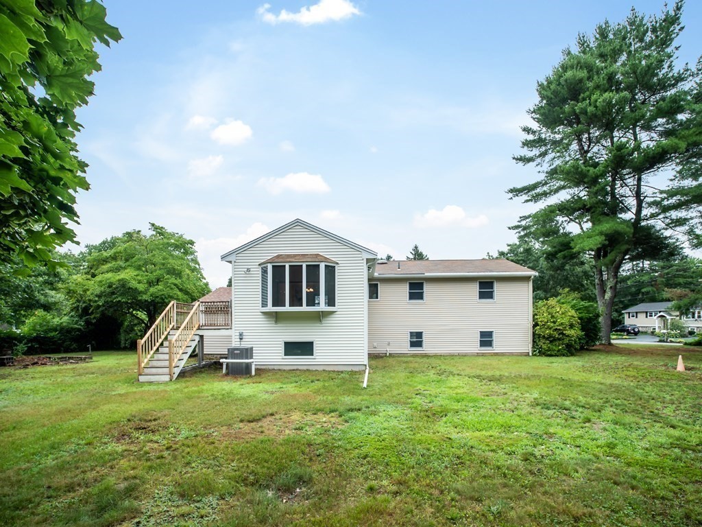 63 Massasoit Lane Hanover, MA 02339 - Photo 28 of 30