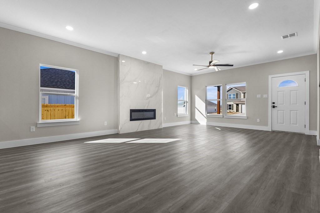 304 Rike Road Mabank, TX 75147 - Photo 5 of 25