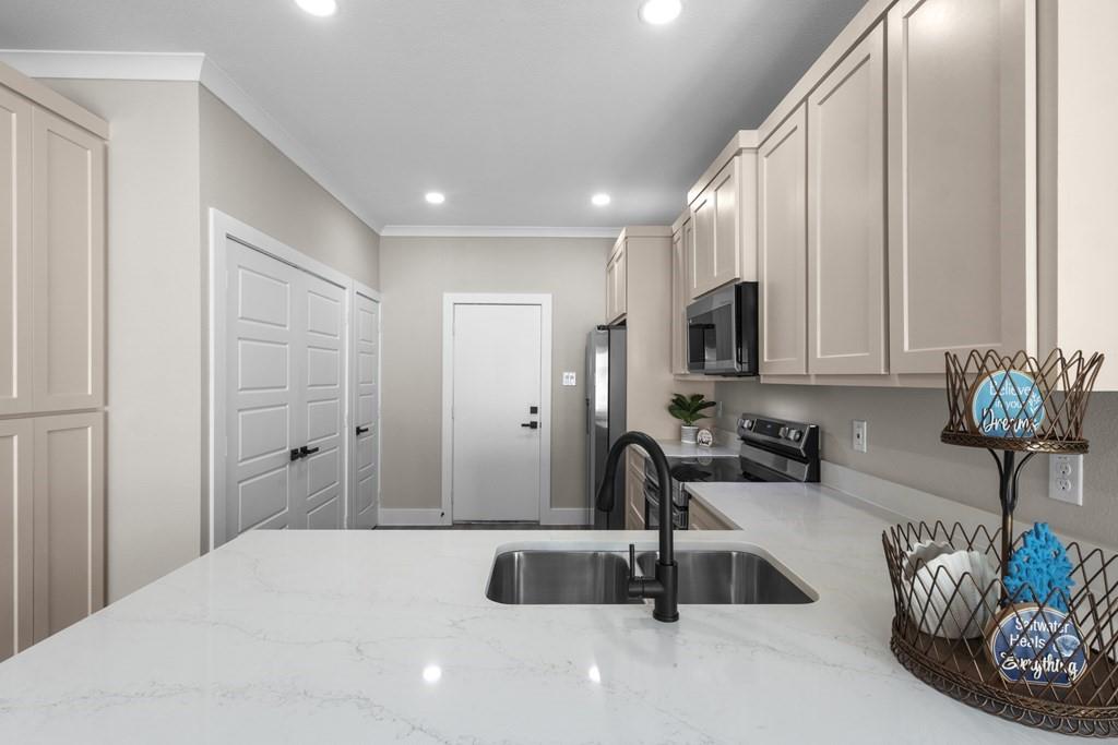 304 Rike Road Mabank, TX 75147 - Photo 8 of 25