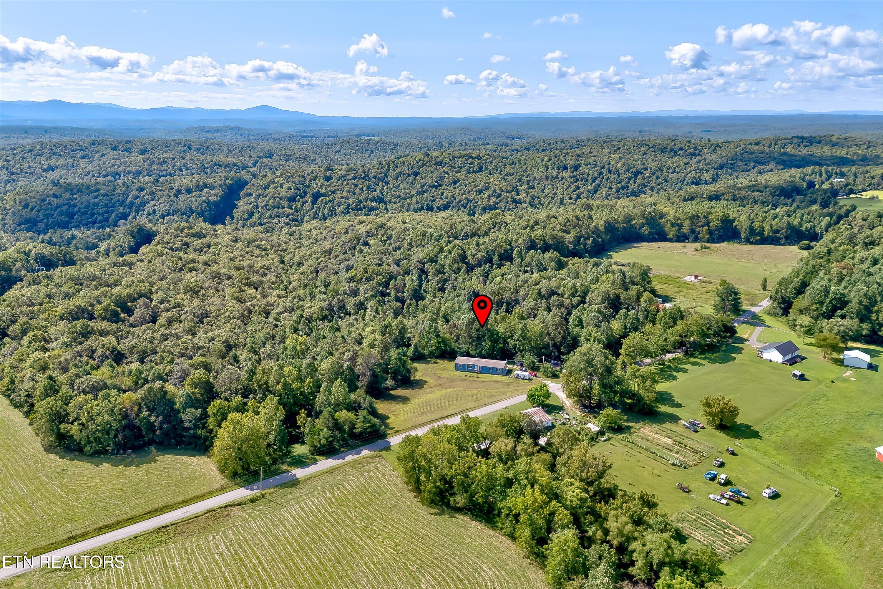 246 Nydeck Road Robbins, TN 37852 - Photo 33 of 39 34-246 Nydeck Rd-34