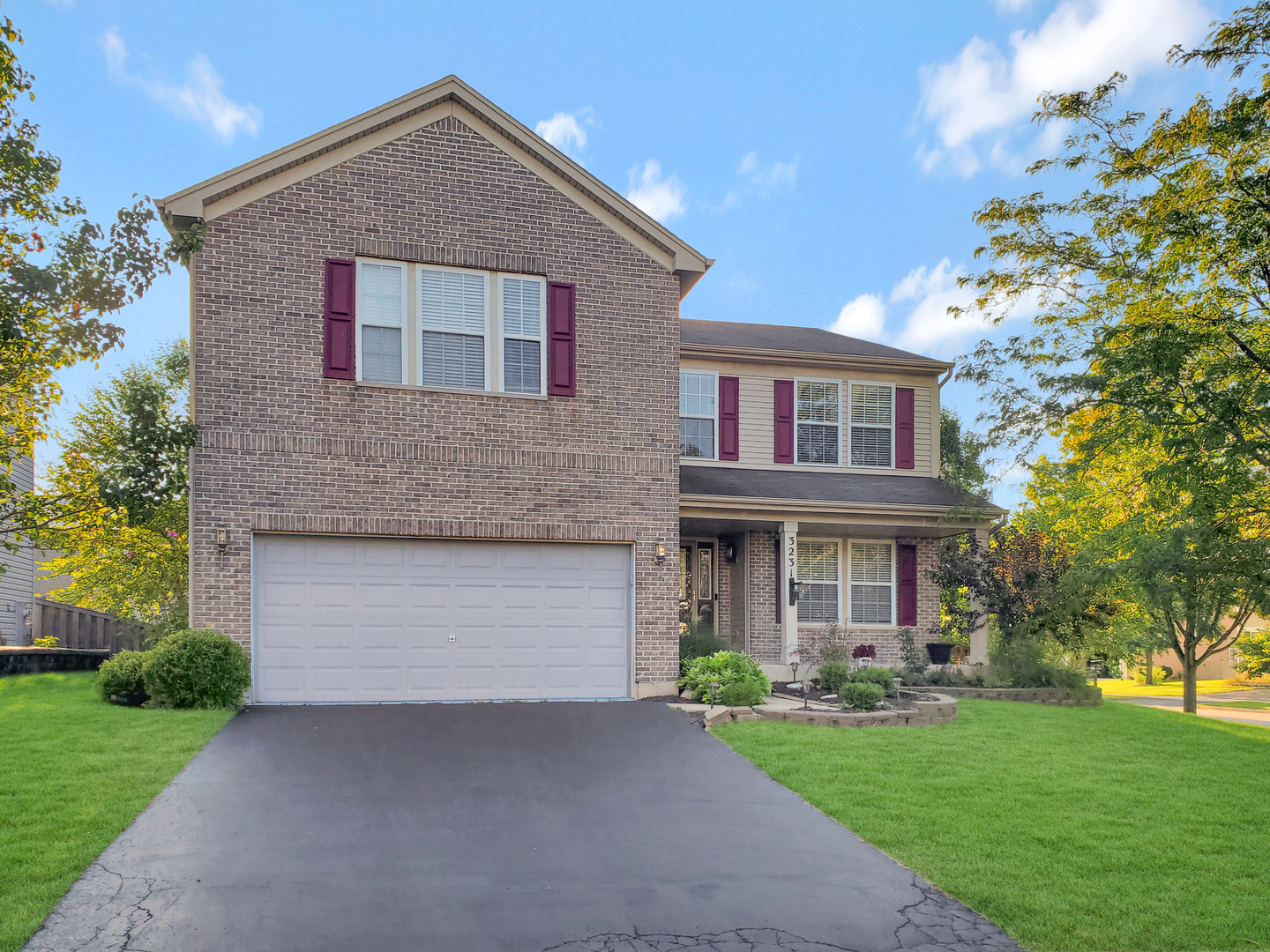 3231 Marbill Farm Road Montgomery, IL 60538 - Photo 1 of 17