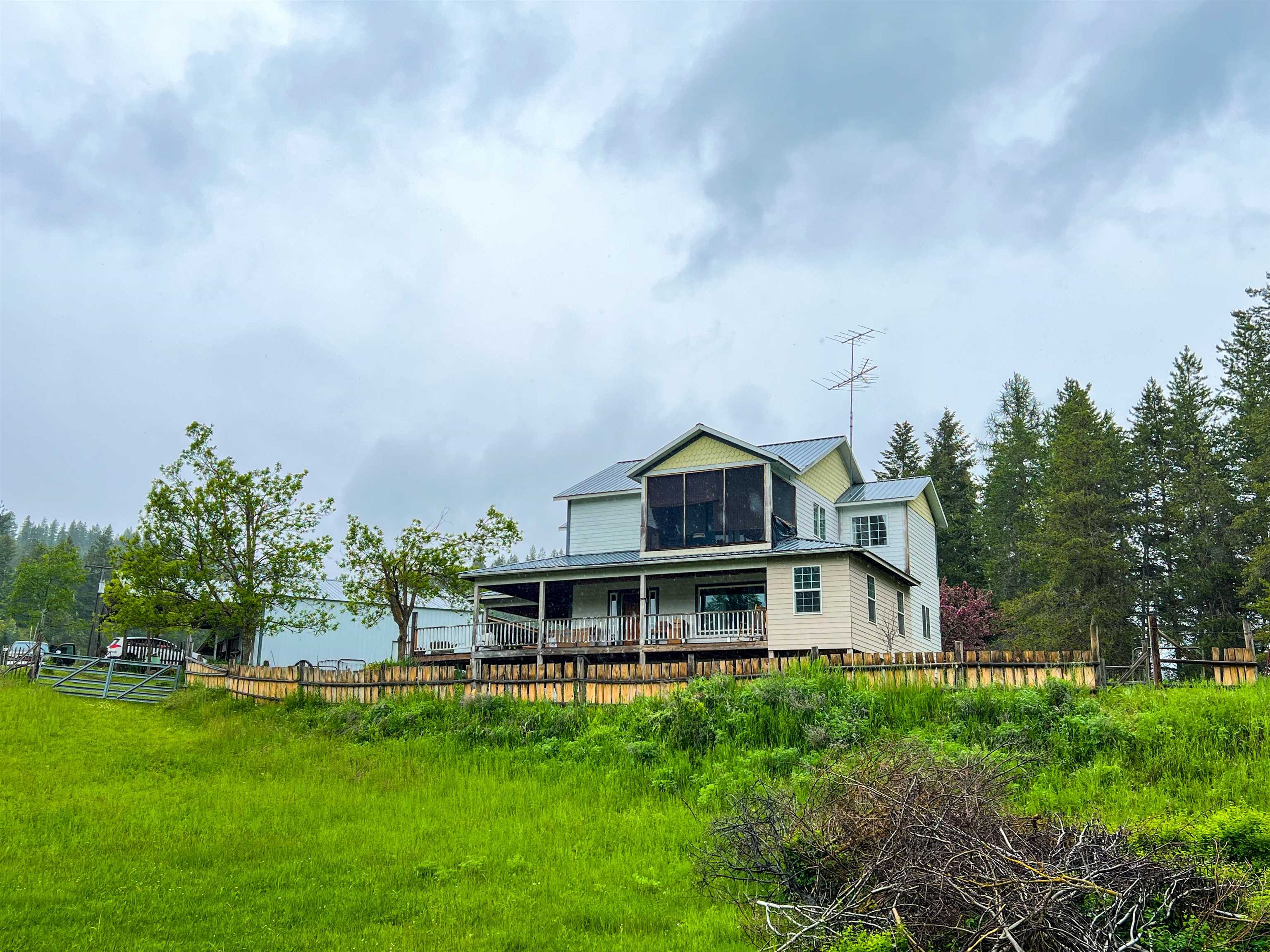 2435 Cedonia-Addy Road Addy, WA 99101 - Photo 1 of 50