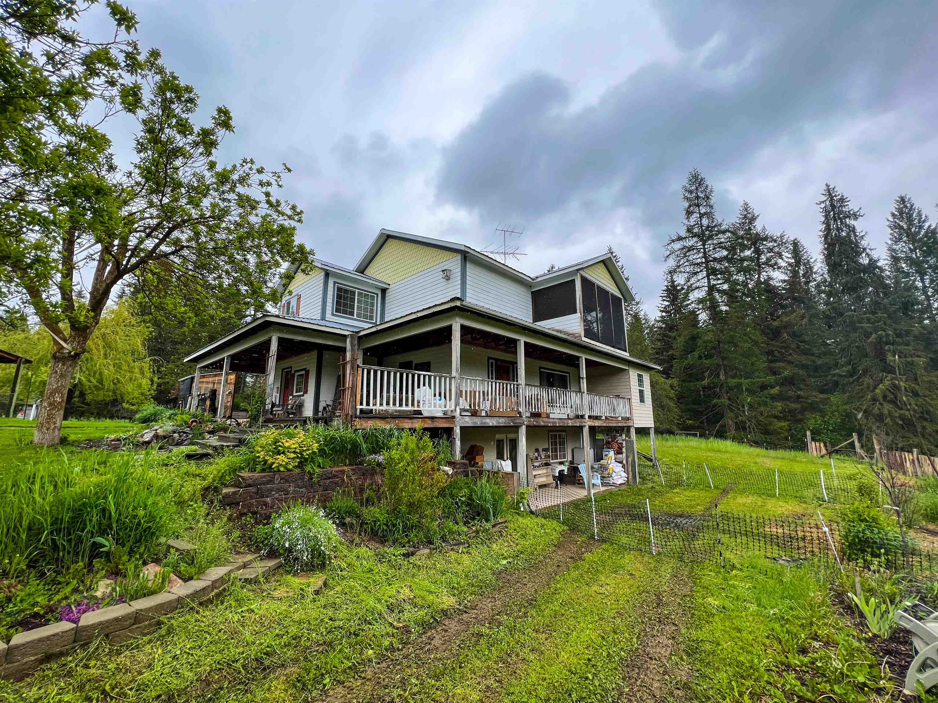 2435 Cedonia-Addy Road Addy, WA 99101 - Photo 4 of 50
