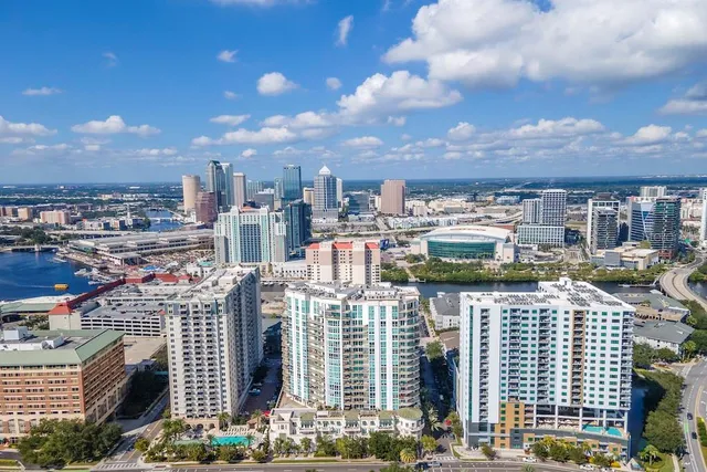 $649,500 | 1002 South Harbour Island Boulevard, Unit 1302, Tampa, FL 33602