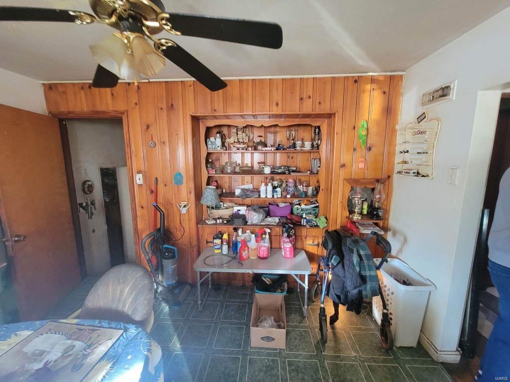 3113 Woodson Road St. Louis, MO 63114 - Photo 3 of 11 Gallery Image 3