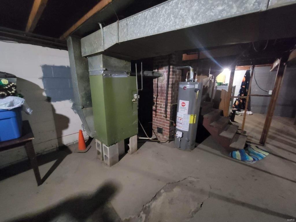 3113 Woodson Road St. Louis, MO 63114 - Photo 6 of 11 Gallery Image 6