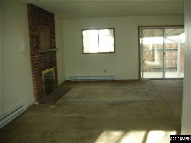 566 Smithridge Drive Reno, NV 89502 - Photo 5 of 9 Photo 5