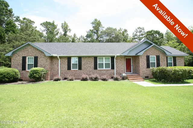 $1,950 | 4032 Northwest Road Northeast, Leland, NC 28451