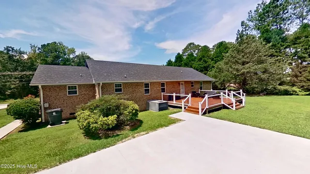 $1,950 | 4032 Northwest Road Northeast, Leland, NC 28451