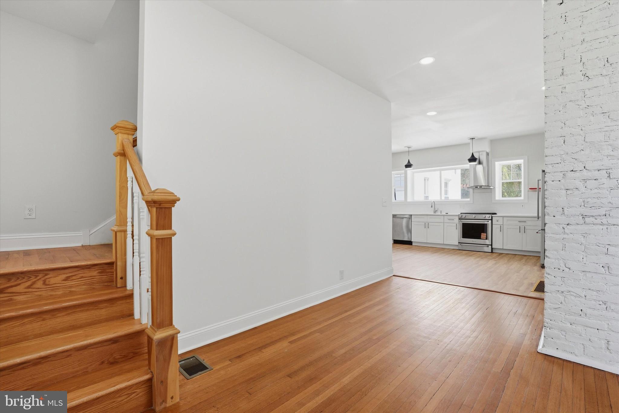 29 Pelham Road Philadelphia, PA 19119 - Photo 32 of 77