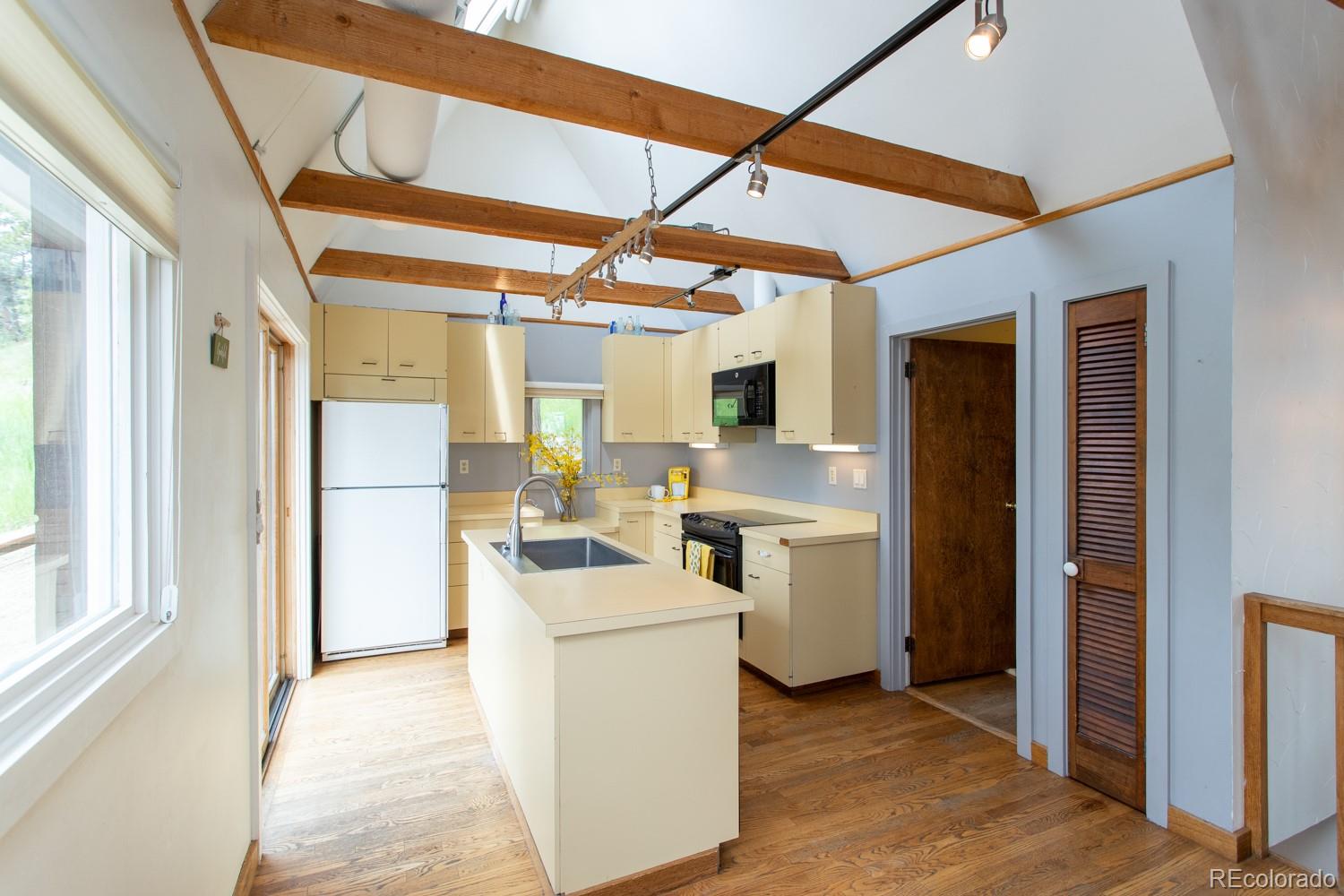 755 Brook Road Boulder, CO 80302 - Photo 11 of 34