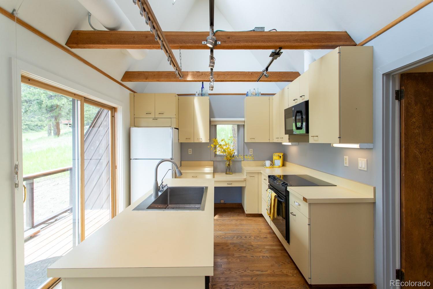 755 Brook Road Boulder, CO 80302 - Photo 12 of 34