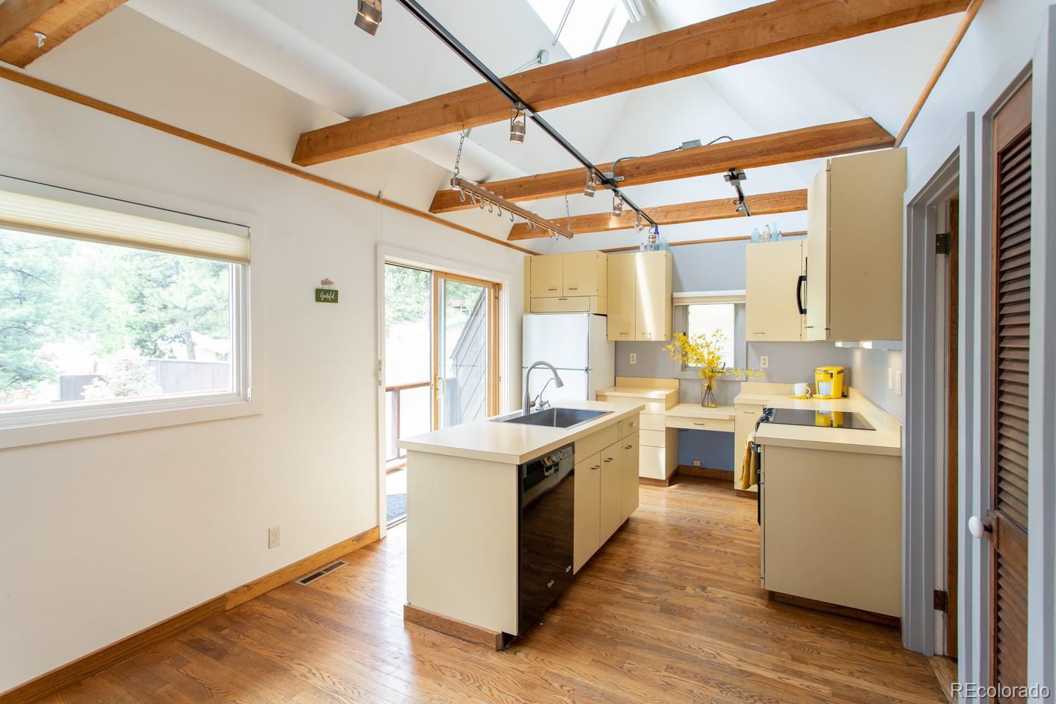 755 Brook Road Boulder, CO 80302 - Photo 10 of 34