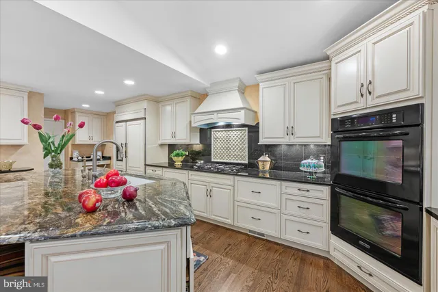 $1,200,000 | 11004 Haislip Court, Potomac, MD 20854