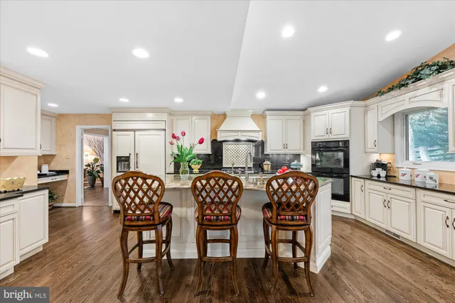 $1,200,000 | 11004 Haislip Court, Potomac, MD 20854