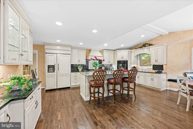 $1,200,000 | 11004 Haislip Court, Potomac, MD 20854