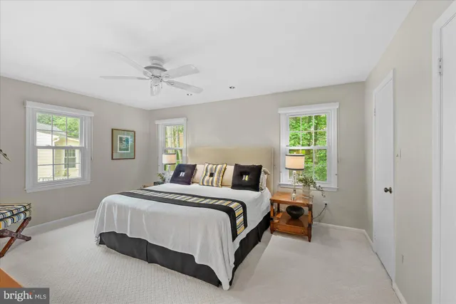 $1,200,000 | 11004 Haislip Court, Potomac, MD 20854