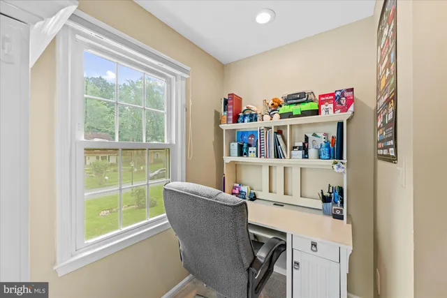 $1,200,000 | 11004 Haislip Court, Potomac, MD 20854