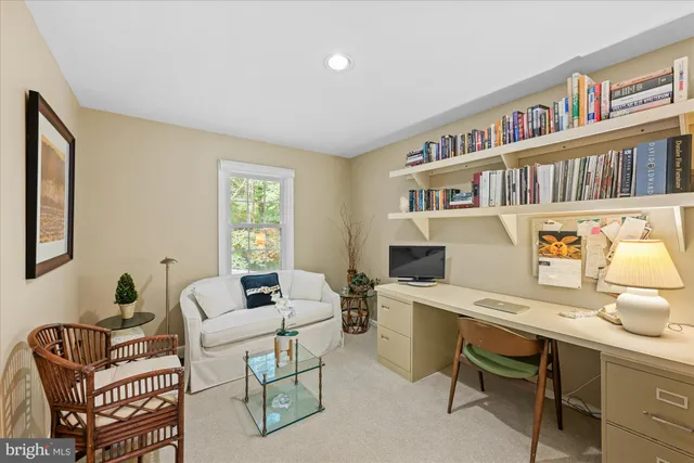 $1,200,000 | 11004 Haislip Court, Potomac, MD 20854