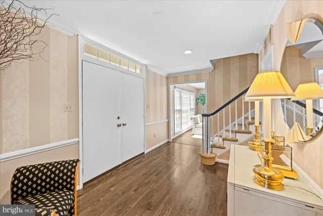 $1,200,000 | 11004 Haislip Court, Potomac, MD 20854