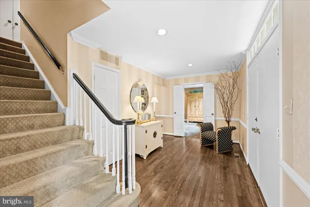 $1,200,000 | 11004 Haislip Court, Potomac, MD 20854