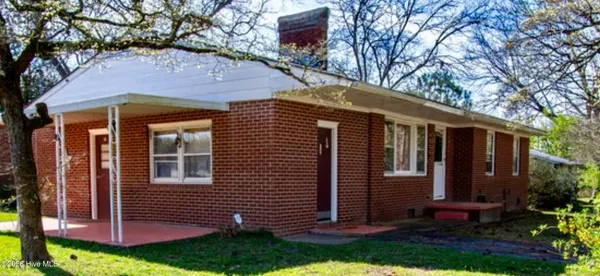$1,350 | 111 North Drive, Chocowinity, NC 27817