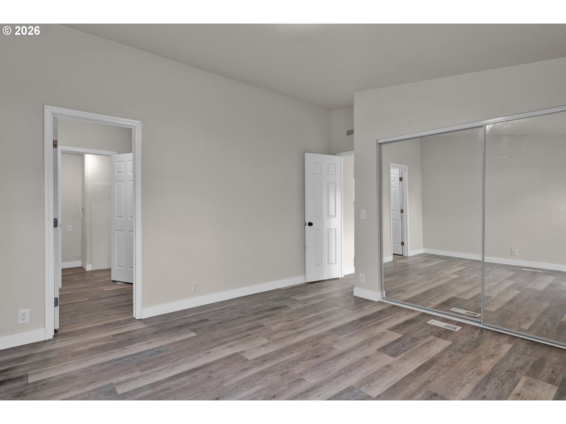 700 North Mill Street, Unit 112 Creswell, OR 97426 - Photo 12 of 28