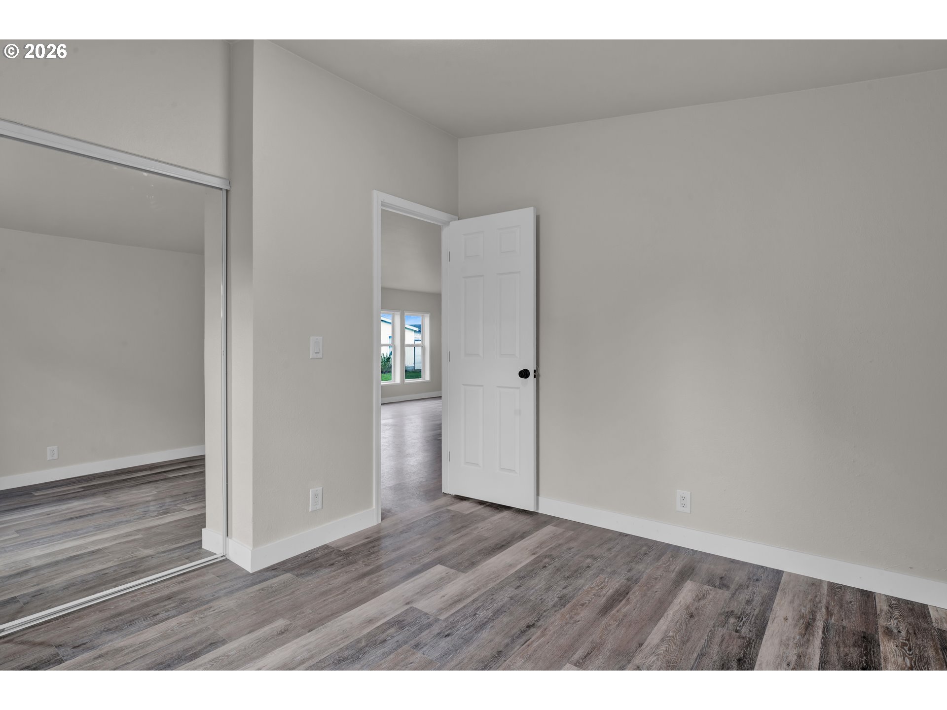 700 North Mill Street, Unit 112 Creswell, OR 97426 - Photo 20 of 28