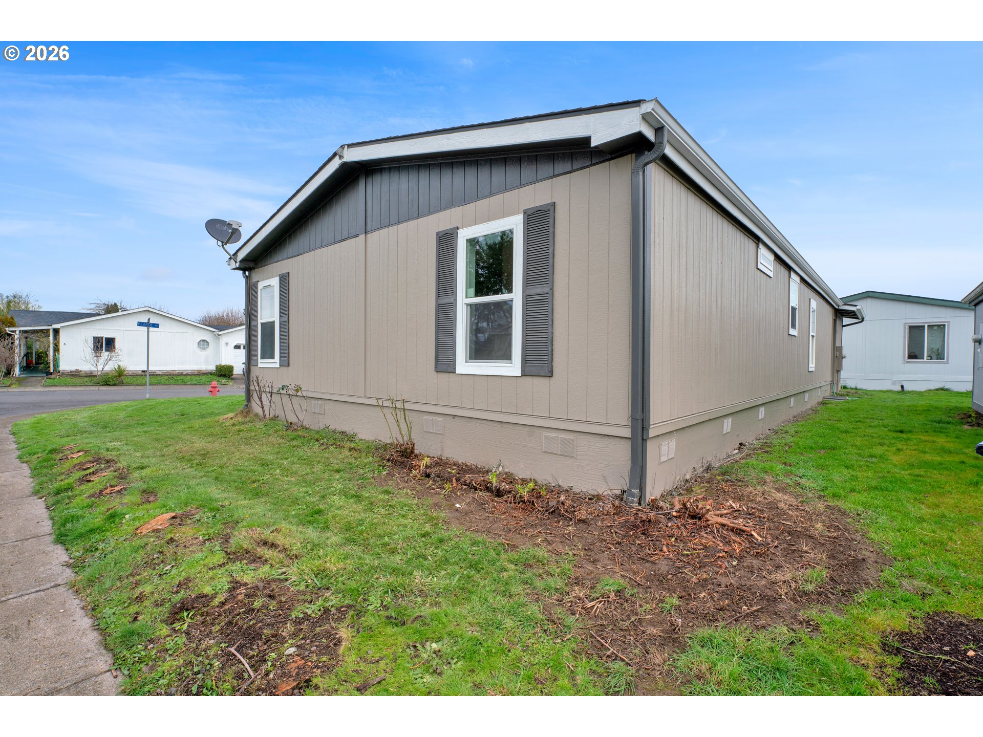 700 North Mill Street, Unit 112 Creswell, OR 97426 - Photo 25 of 28