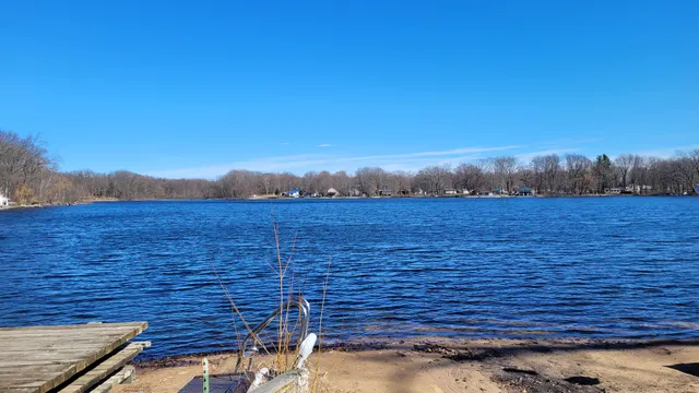 $24,900 | 947 West Locust Street, White Cloud, MI 49349