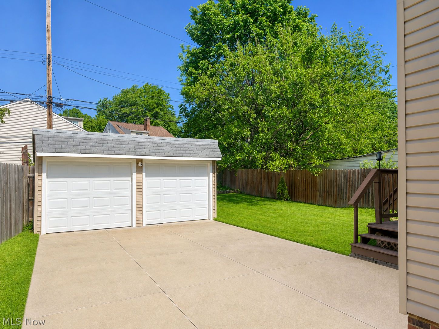 4172 Ridgeview Road Cleveland, OH 44144 - Photo 22 of 24 Gallery Image 22
