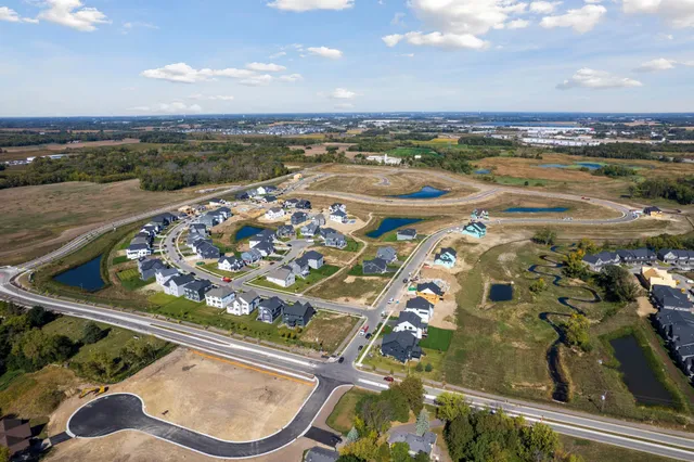 $1,240,000 | 10361 Peony Lane North, Maple Grove, MN 55311