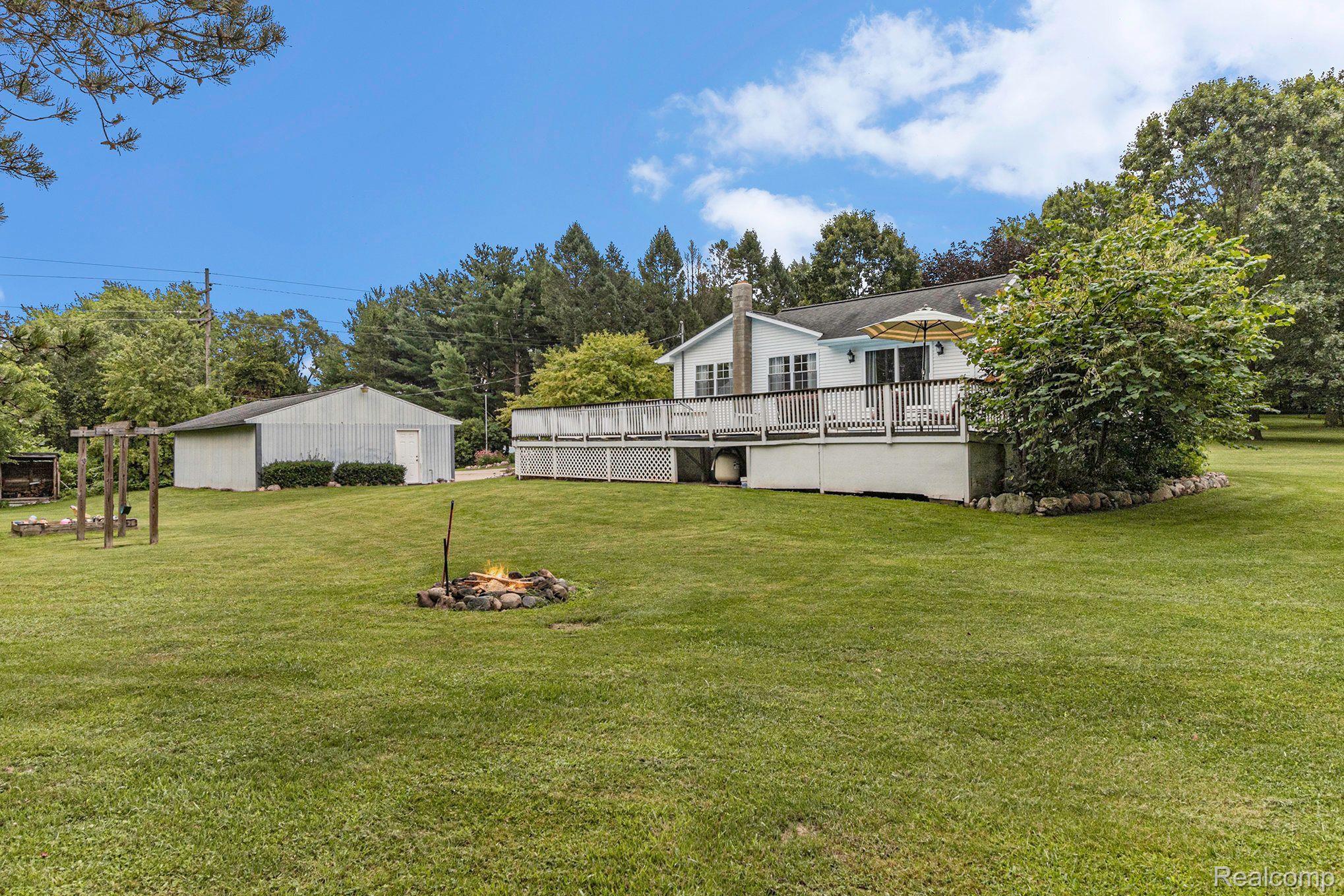 12962 South New Lothrop Road Byron, MI 48418 - Photo 40 of 42 Gallery Image 40