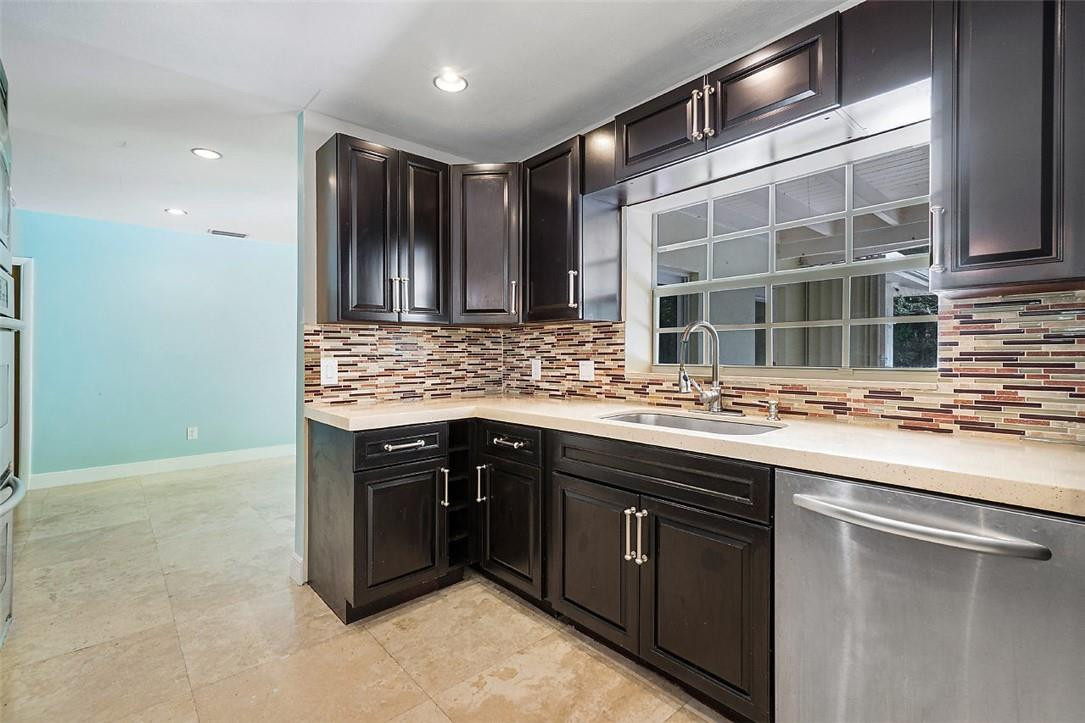 630 Northwest 9th Court Boca Raton, FL 33486 - Photo 19 of 37 Photo 19