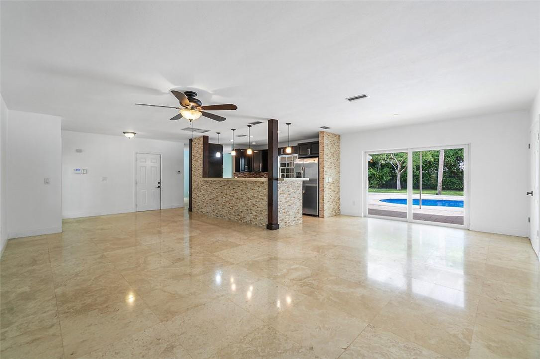 630 Northwest 9th Court Boca Raton, FL 33486 - Photo 8 of 37 Photo 8
