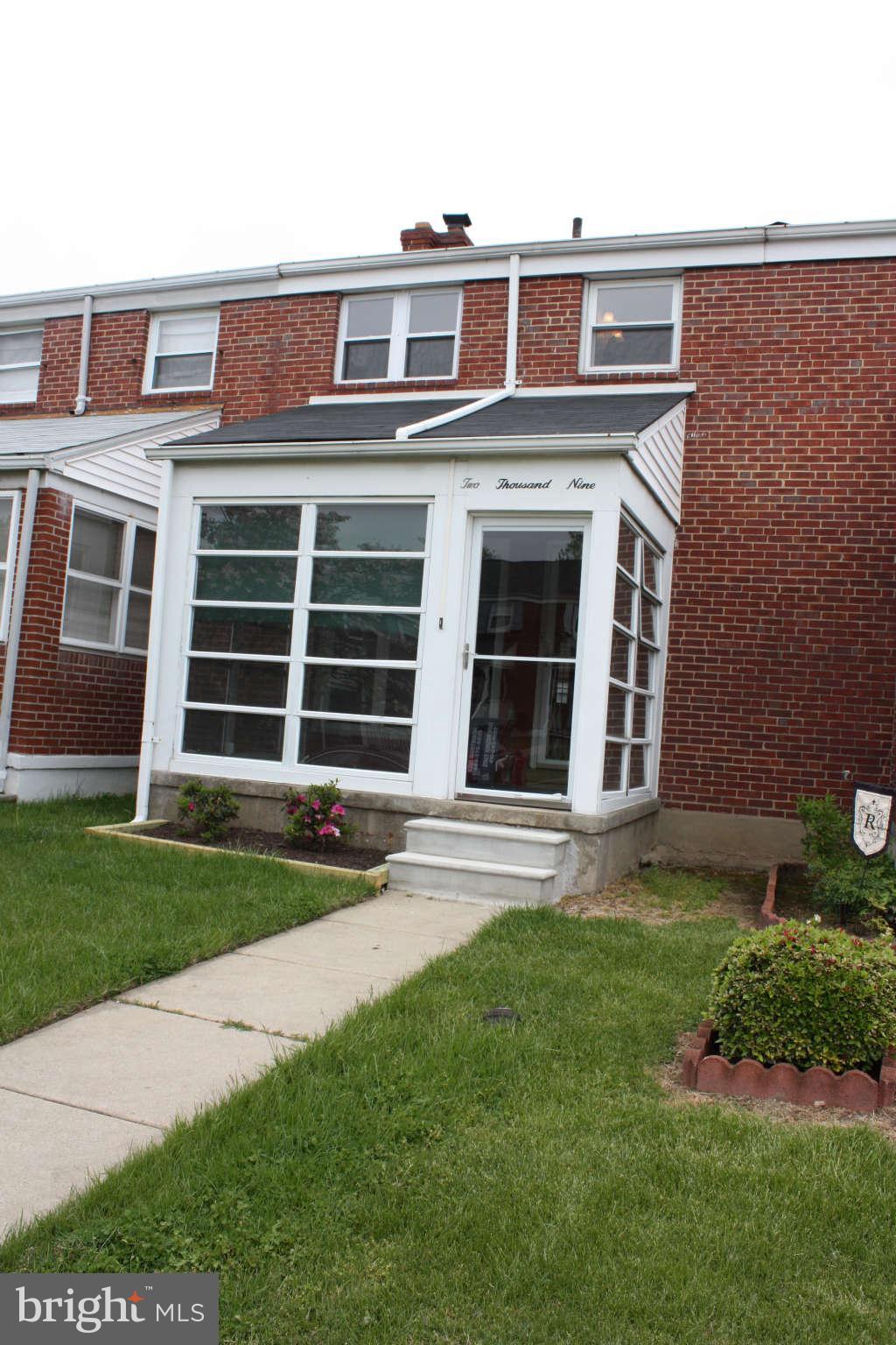 2009 Holborn Road Dundalk, MD 21222 - Photo 3 of 29 Exterior (Front)