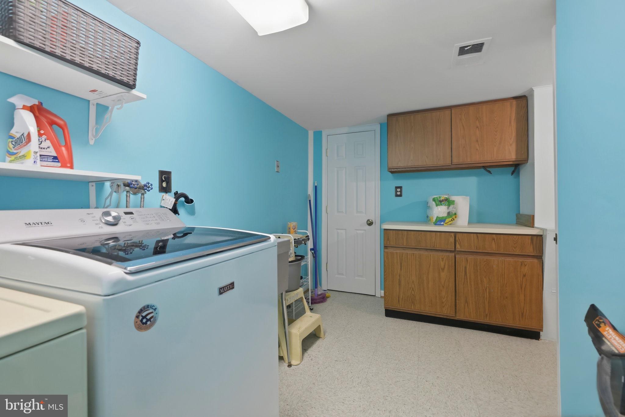 8578 Brickyard Road Potomac, MD 20854 - Photo 58 of 83 Lower level laundry room
